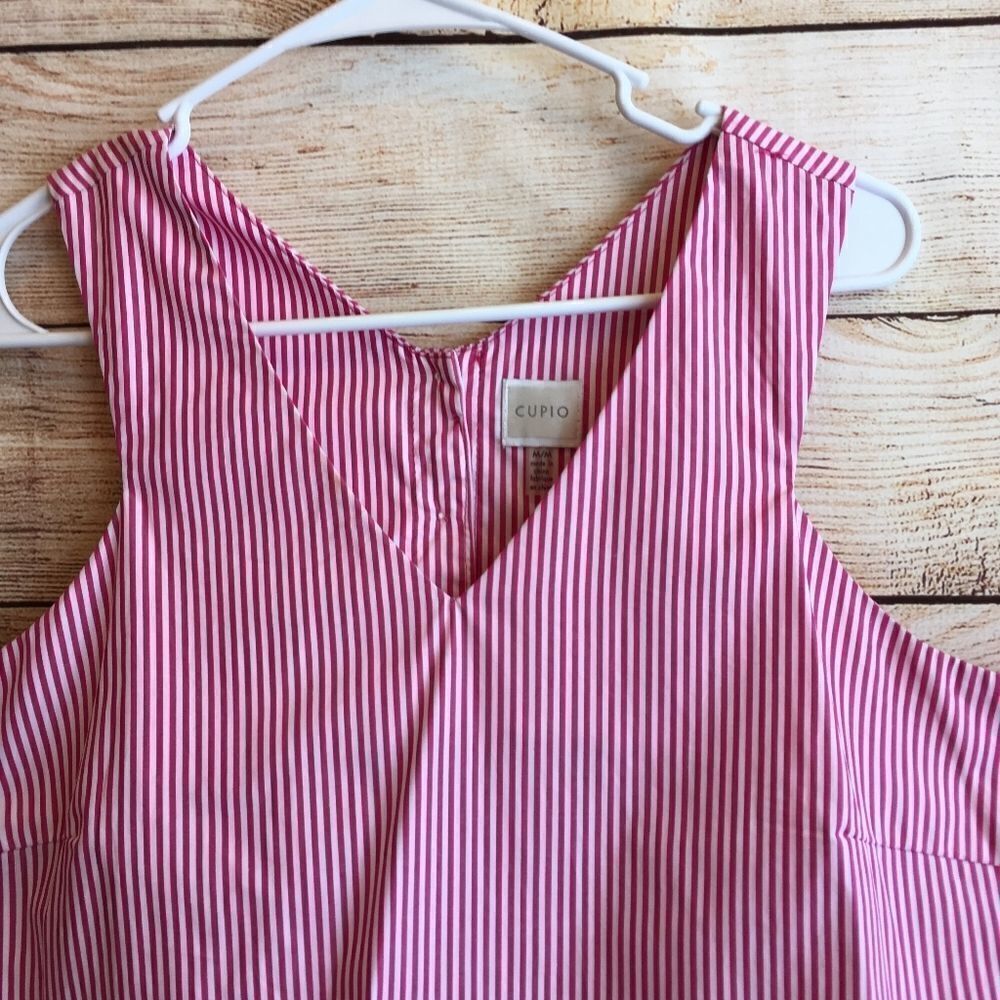 NEW WITHOUT TAGS CUPIO PINK AND WHITE STRIPED TOP - Picture 2 of 6